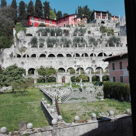 Albergo Giardino Toscolano Maderno Eksteriør billede