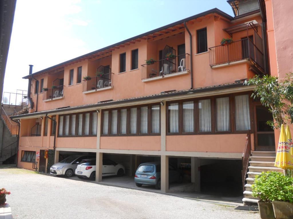 Albergo Giardino Toscolano Maderno Eksteriør billede