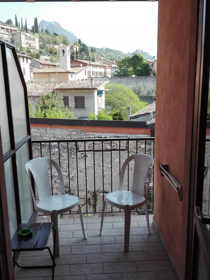 Albergo Giardino Toscolano Maderno Eksteriør billede